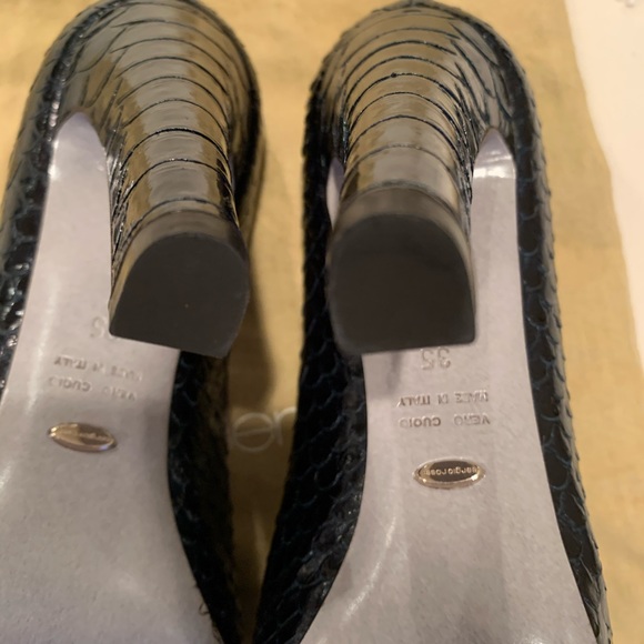 Shoes, heels - NWOT Sergio Rossi dark navy heels, hidden platform - Picture 10 of 15